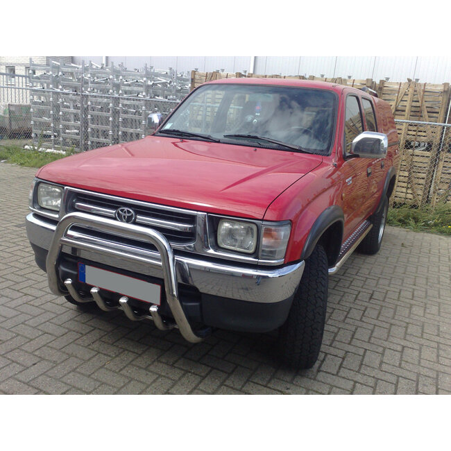 Toyota Hilux Sidebars met rvs trede