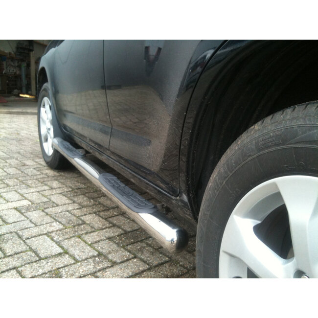 Toyota RAV4 XA30 Sidebars met steps