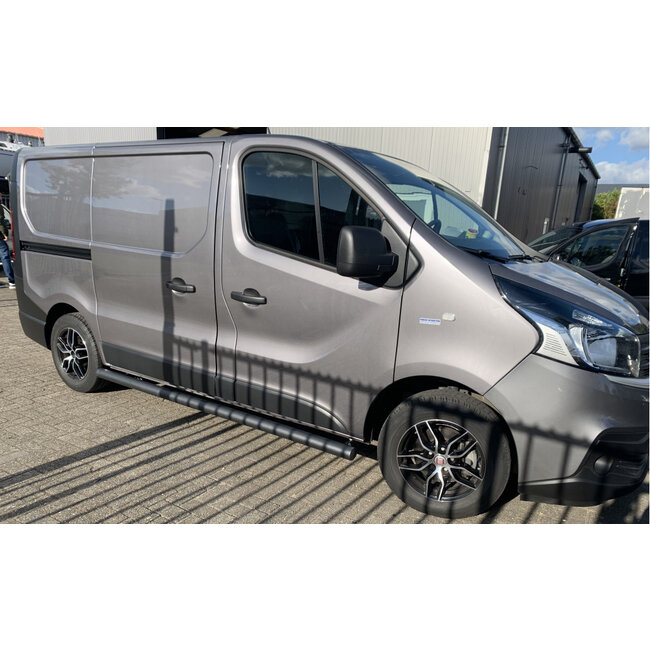 Vivaro NV300 Trafic Talento Sidebars Zwart L1