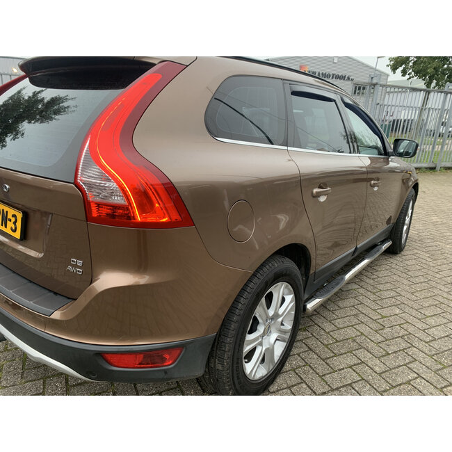Volvo XC60 Sidebars met steps 70mm