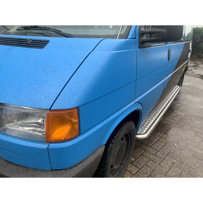 VW T4 Sidebars buis 60 mm met aluminium treeplank L1