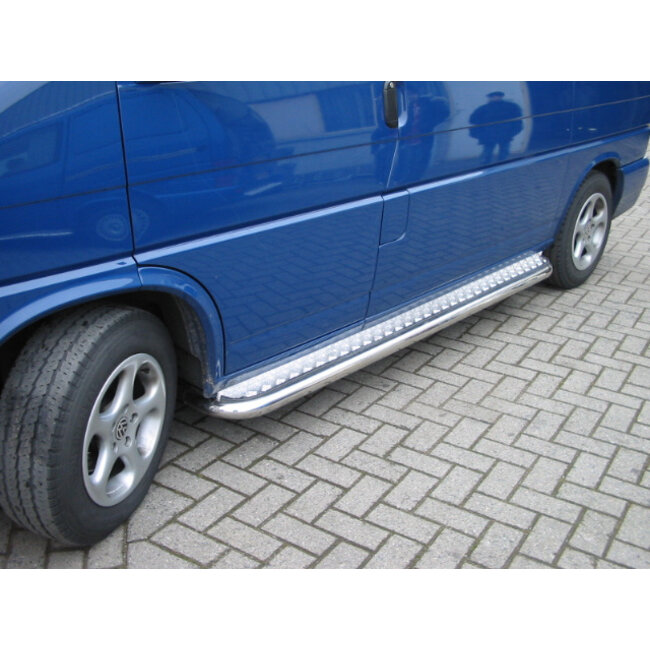 VW T4 Sidebars buis 60 mm met aluminium treeplank L1