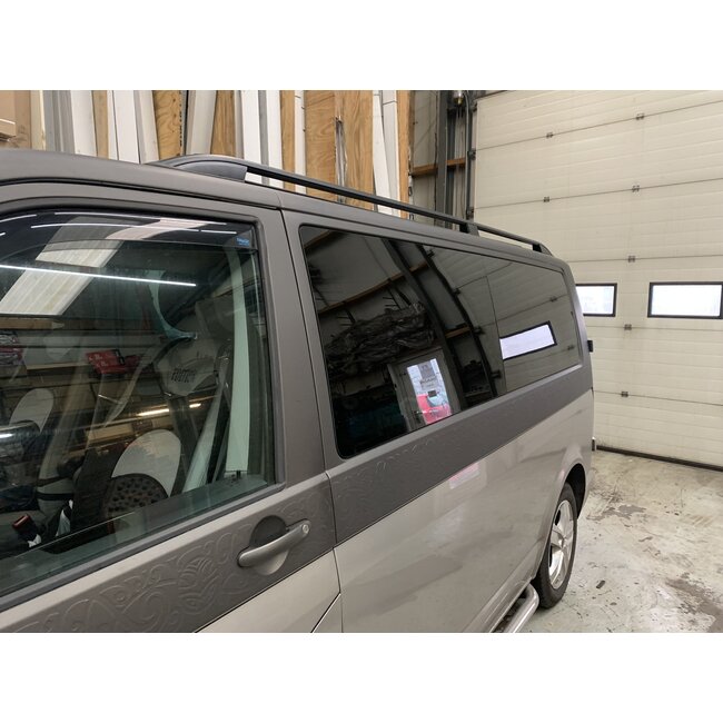 VW T5 T6 Dakrails Gebogen Aluminium Zwart