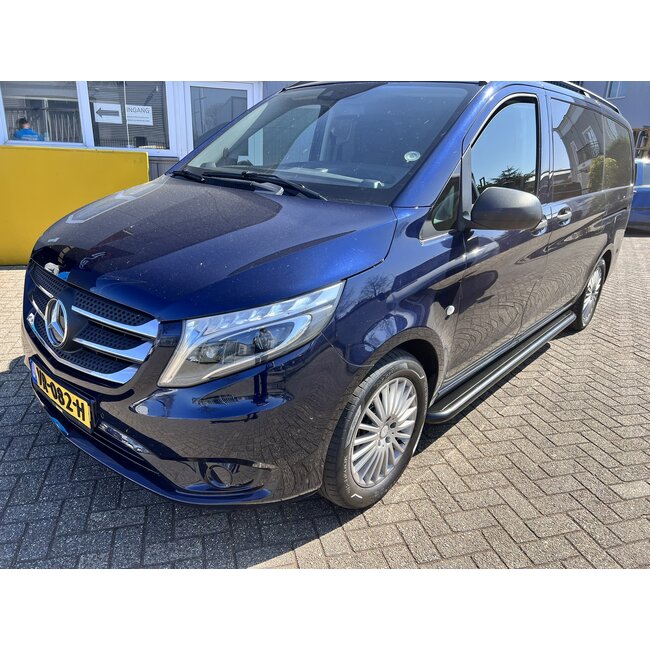 Mercedes-Benz Vito W639 W447 Sidebars met RVS trede Zwart gepoedercoat