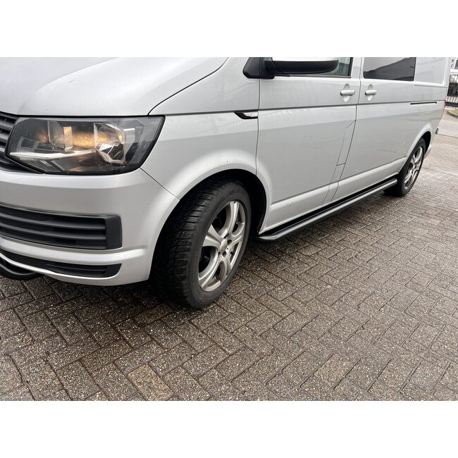 VW T5 T6 Sidebars buis 60 mm met RVS trede Zwart gepoedercoat