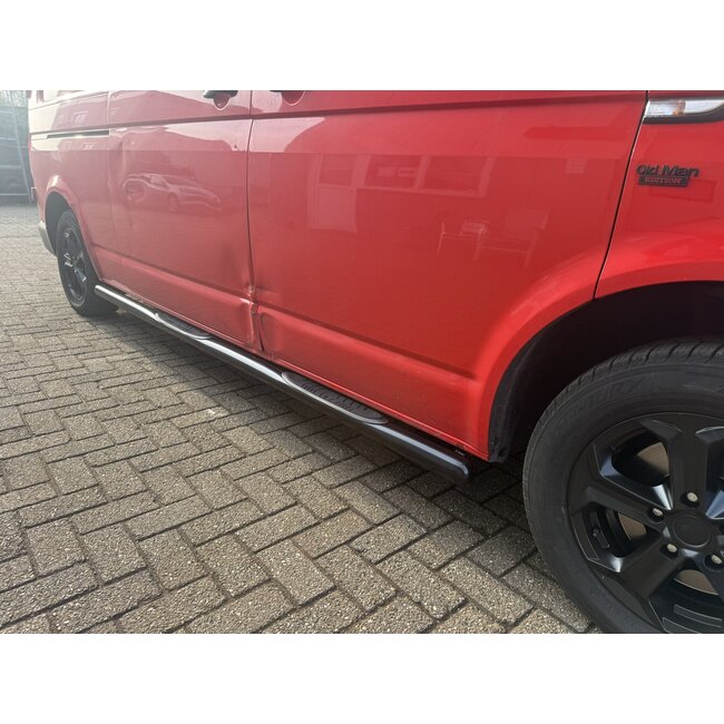 VW T5 T6 Sidebars 70 mm met steps Zwart gepoedercoat