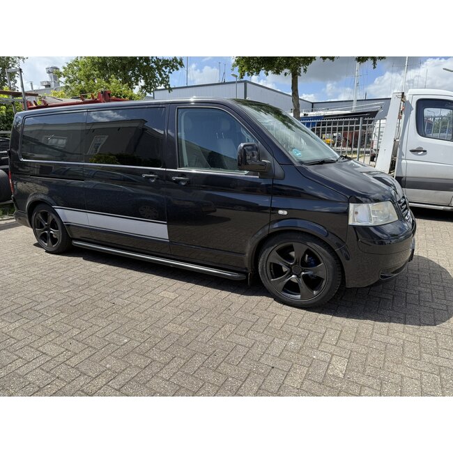 VW T5 T6 Sidebars buis 60 mm met RVS trede Zwart gepoedercoat