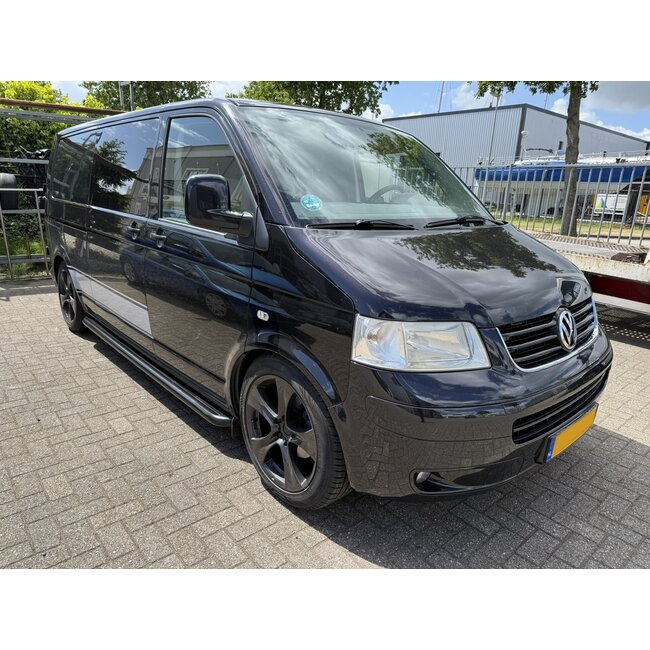 VW T5 T6 Sidebars buis 60 mm met RVS trede Zwart gepoedercoat