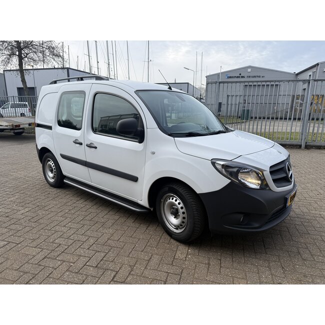 Mercedes Citan vanaf 2012 Sidebars RVS trede Zwart gepoedercoat