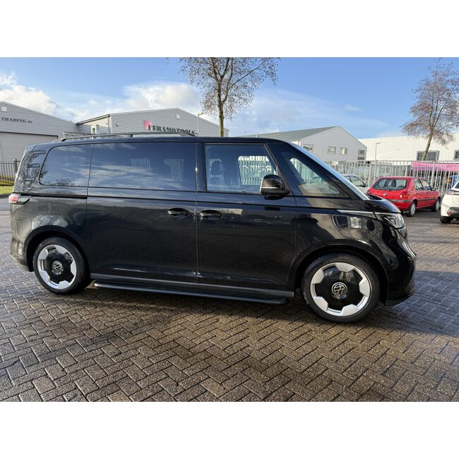 VW ID Buzz Sidebars met rvs trede Zwart
