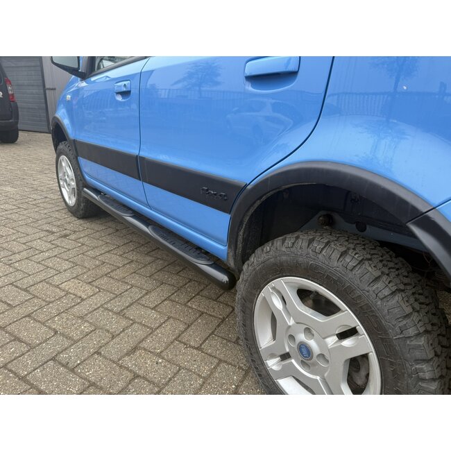 Fiat Panda Sidebars met steps zwart