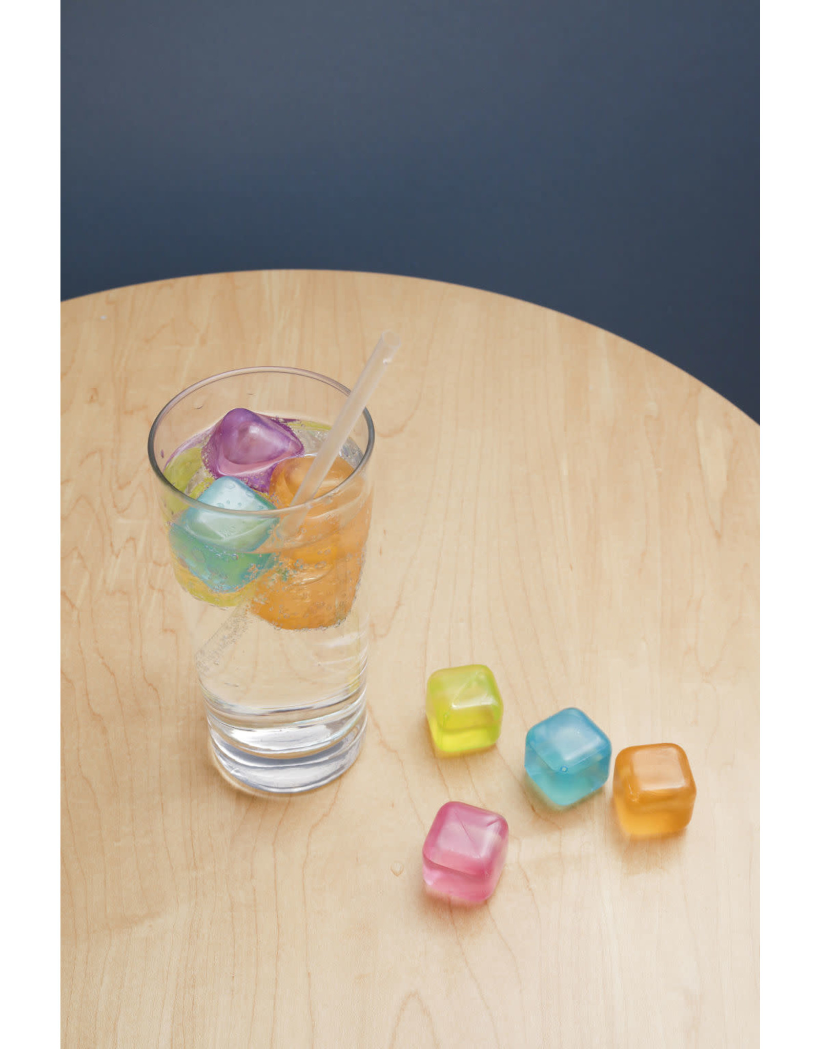 Jelly Jazz reusable ice cubes - squared (30pcs)