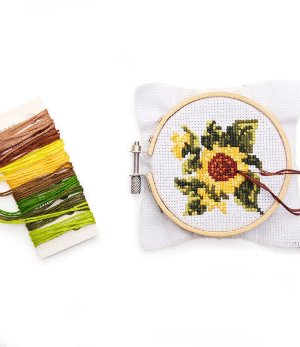 Kikkerland mini cross stitch embroidery kit - sunflower