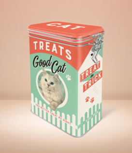 clip top box - treats good cat