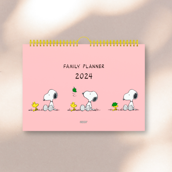 Jelly Jazz familieplanner 2024 - Snoopy