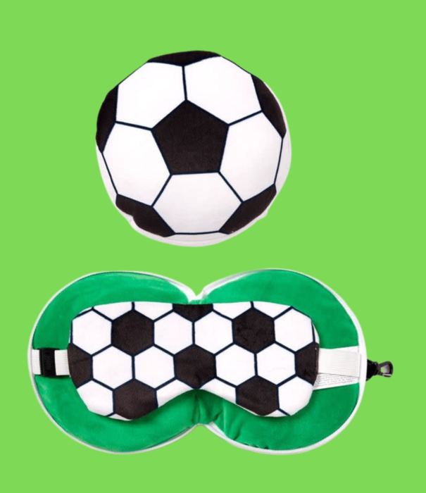 Puckator travel pillow - relaxeazzz - football