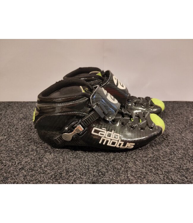 CadoMotus Maat 36 Steek 165 - CadoMotus Rookie Neon Skeelerschoen - 2eHands