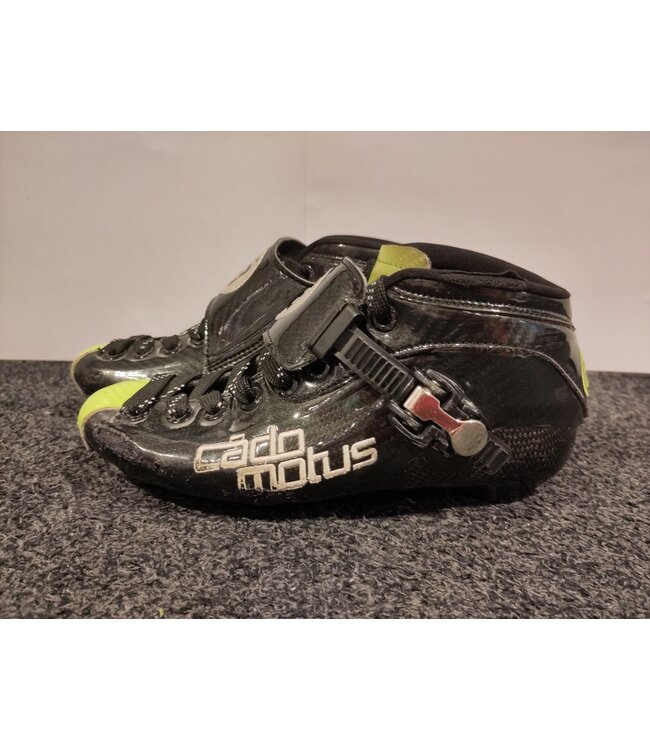 CadoMotus Maat 36 Steek 165 - CadoMotus Rookie Neon Skeelerschoen - 2eHands