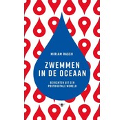 Nieuw binnen Zwemmen in de oceaan