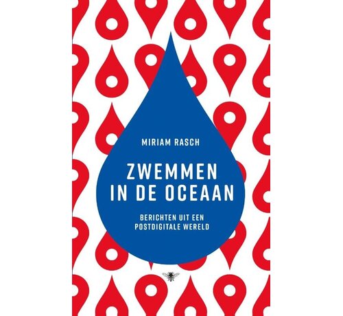 Nieuw binnen Zwemmen in de oceaan