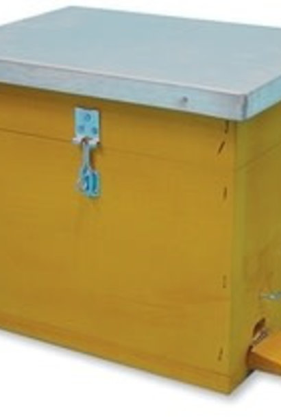 Protection box for EWK mating hive