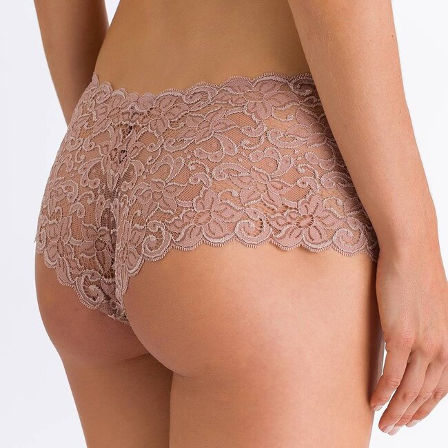 Hanro Maxi Slip · Moments · Soft Mandel (braun)