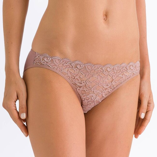 Hanro Mini·Slip·Moments·Soft almond (bruin)