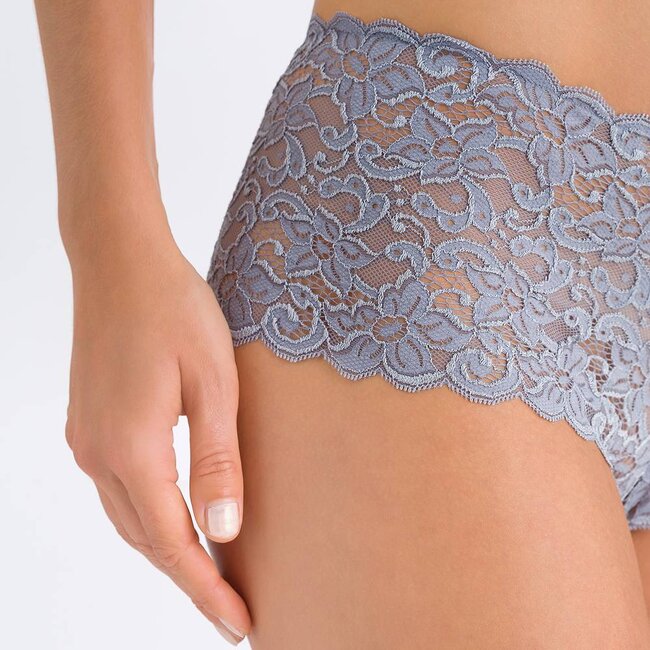 Hanro Maxi Briefs · Moments · Lilac grey