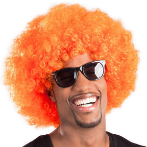 Perruque orange "afro" afroguber en une seule taille