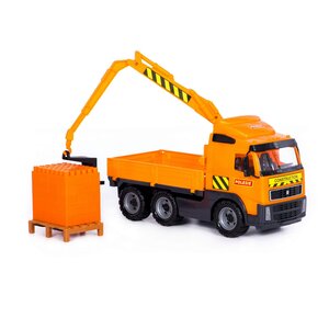 Volvo Construction truck with stone clamp