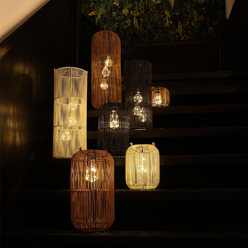 Solar-Hängelampe Fadime – Schwarz – Ø18 cm – Höhe 47 cm Solar-Hängelampe Fadime – Schwarz – Ø18 cm – Höhe 47 cm