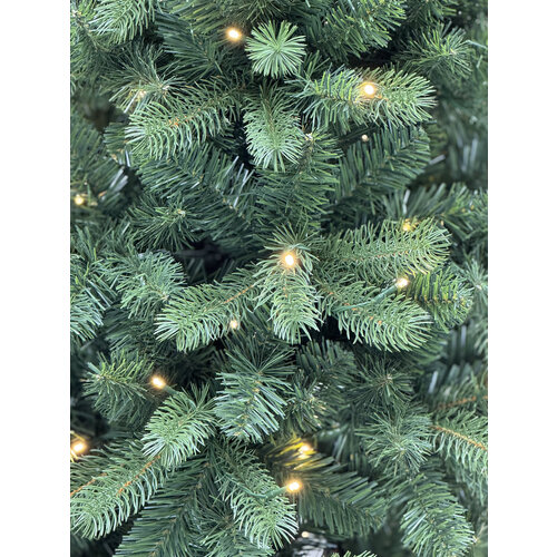XMS-Trees XMS-Trees Kunstkerstboom Banff H210 x Ø97 cm - inclusief LED - Slank model - Brandvertragend