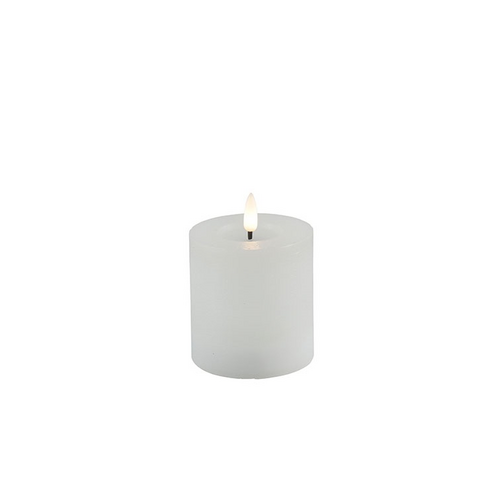 Countryfield Pillar candle with LED - White - Ø7.5 x 8 cm Countryfield Pillar candle with LED - White - Ø7.5 x 8 cm