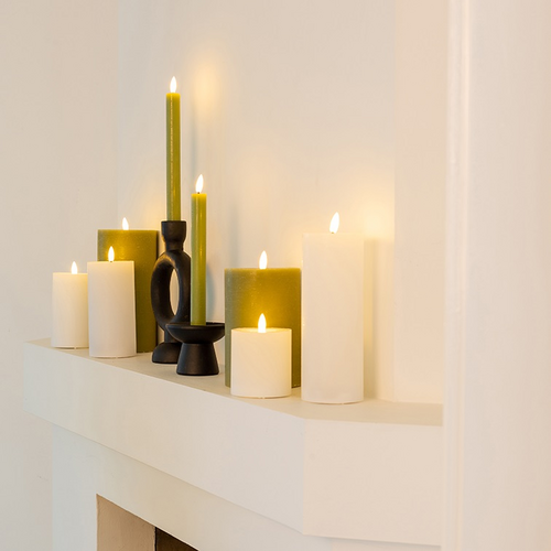 Countryfield Pillar candle with LED - White - Ø7.5 x 8 cm
