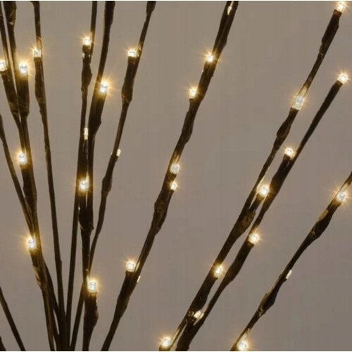 Tree with lights - 80 LEDs - Warm white - Battery operated - 100 x 110 cm Tree with lights - 80 LEDs - Warm white - Battery operated - 100 x 110 cm