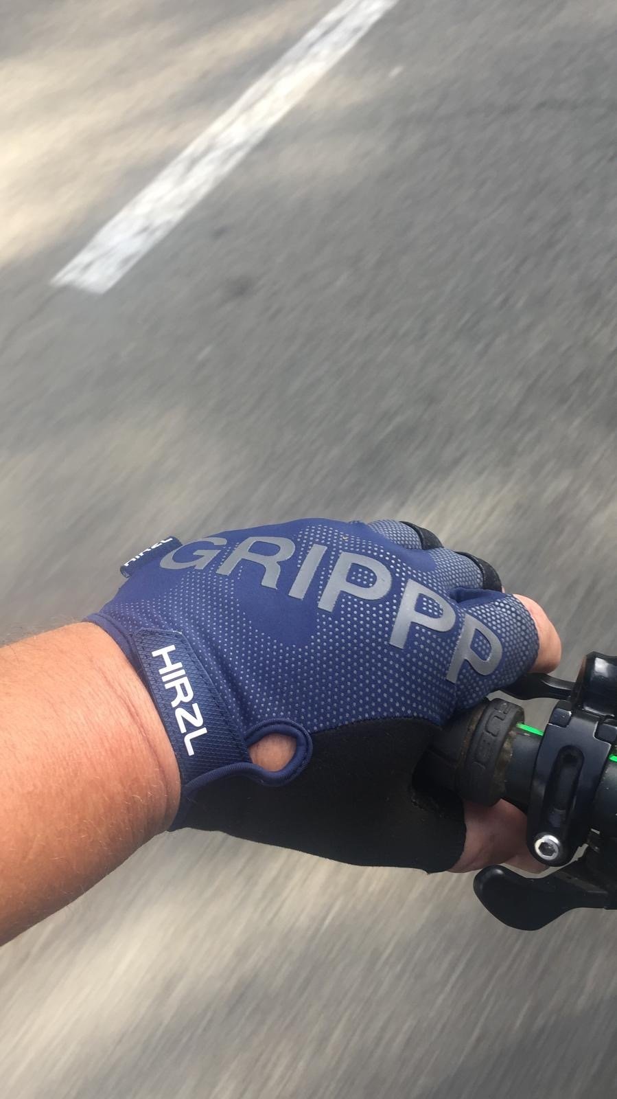 hirzl grippp tour sf 2.0 gloves