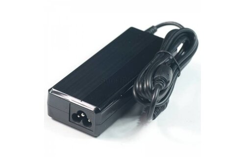 19V 4.74A 90W AC/DC Power Adapter
