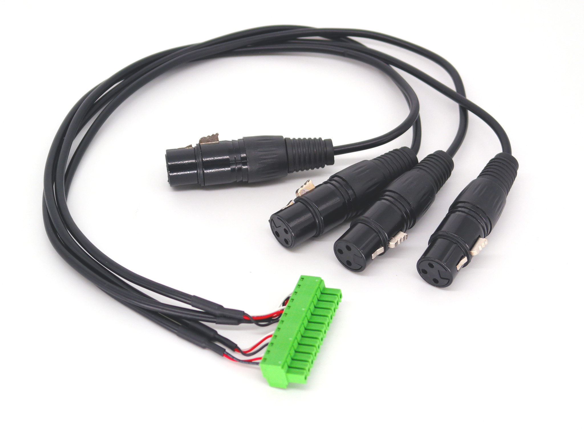 Phoenix to XLR Female