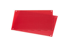 Red Perforated Crossover Board | Pair | 8,89 x 12,70 cm