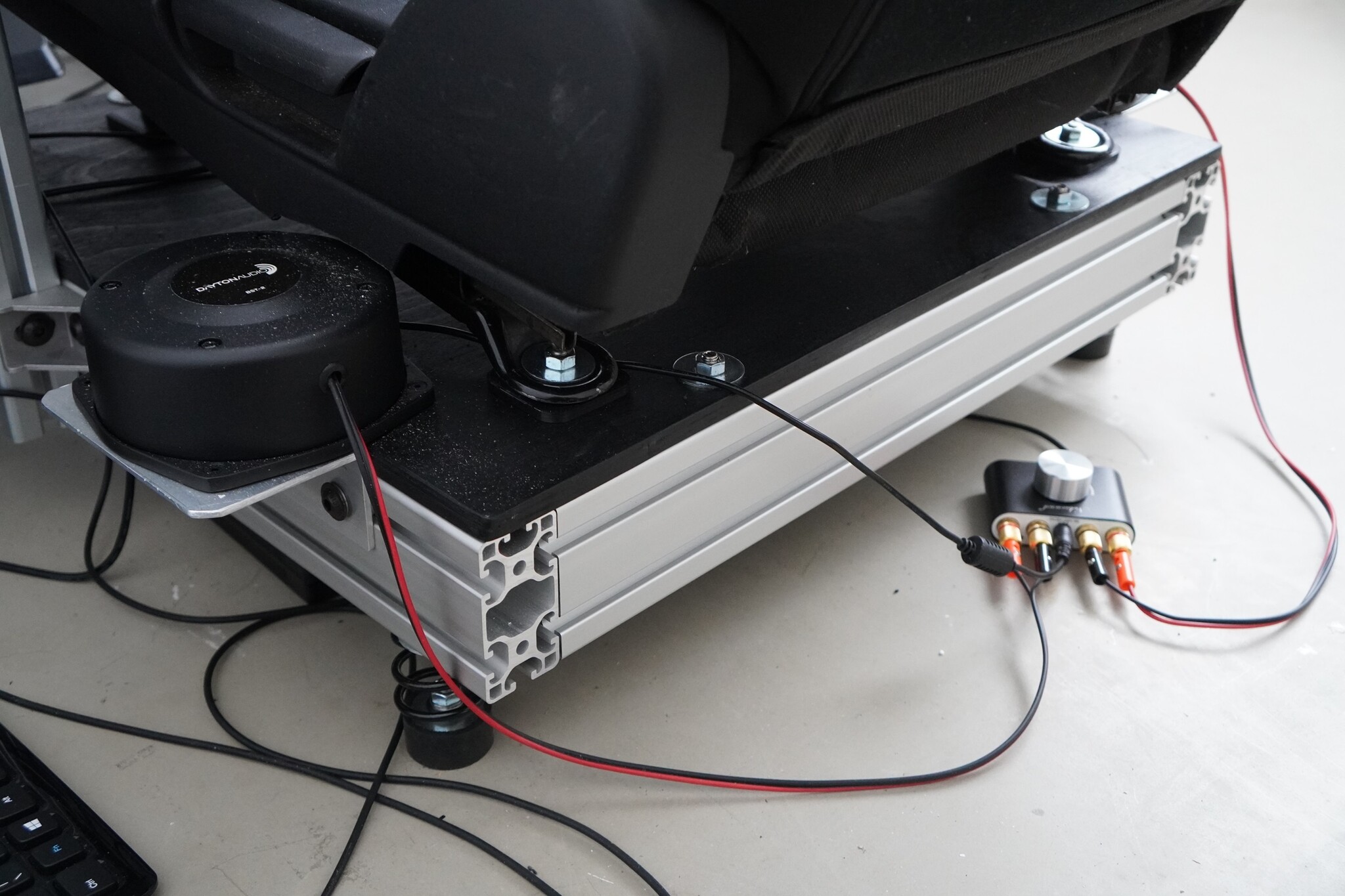 Afbeelding NobSound en Bass SHaker