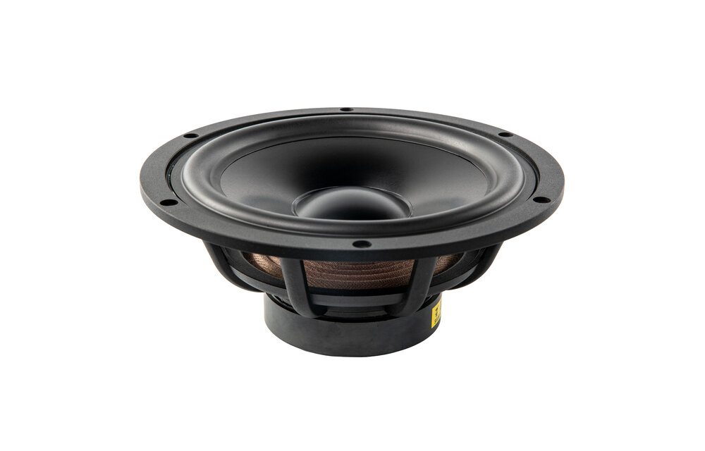 82FHW 8" Bass-mid woofer 8 ohms