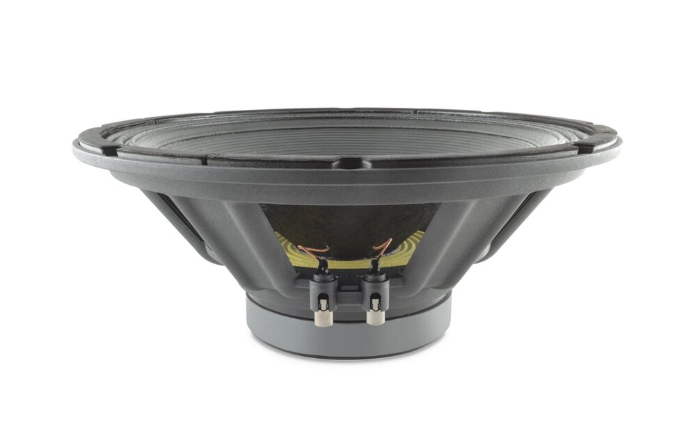 15 PF 3 - 8 15" Professional Bass-mid woofer