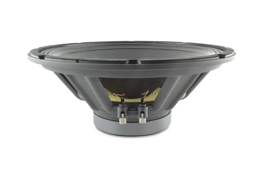15 PFS 3 - 8 15" Subwoofer