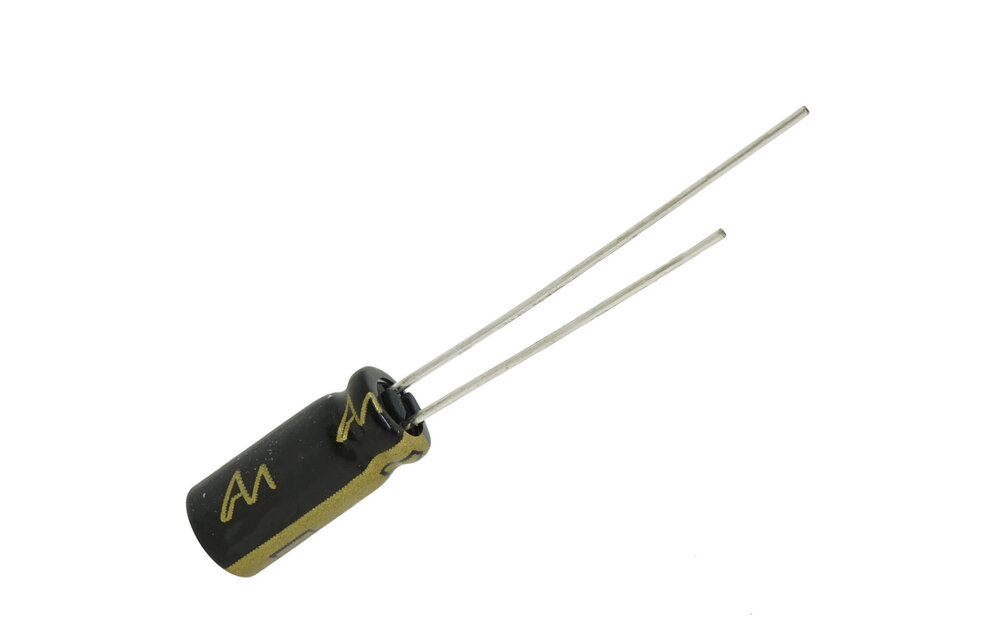 CAP-100-STDR-22U-16V | 22 ÂµF | 20% | 16 V | Standard Electrolytic Capacitor