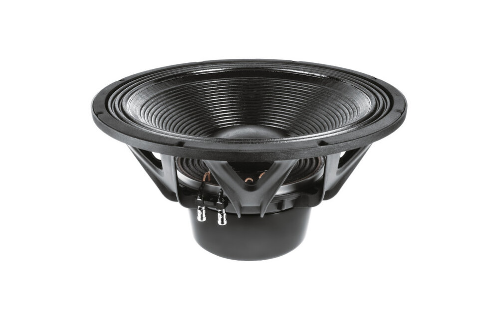 18XL1700-8P Subwoofer