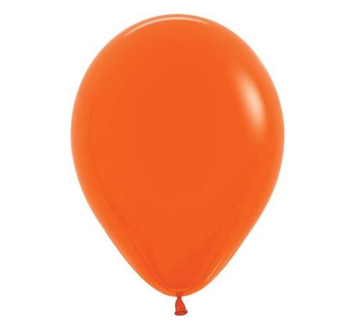 Donkeroranje ballonnen