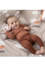Done by Deer Sensory rattle w/teether Birdee Powder bijtring Done by Deer Sensory rattle w/teether Birdee Powder bijtring