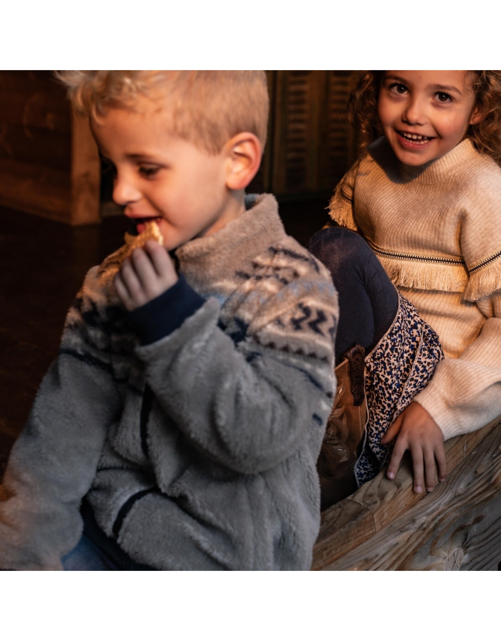 Koko Noko Cardigan with collar Beige grey W24