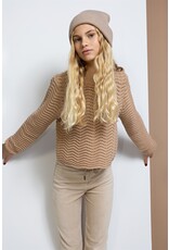 Nobell Kela wave pattern knitted sweater Pearled Ivory