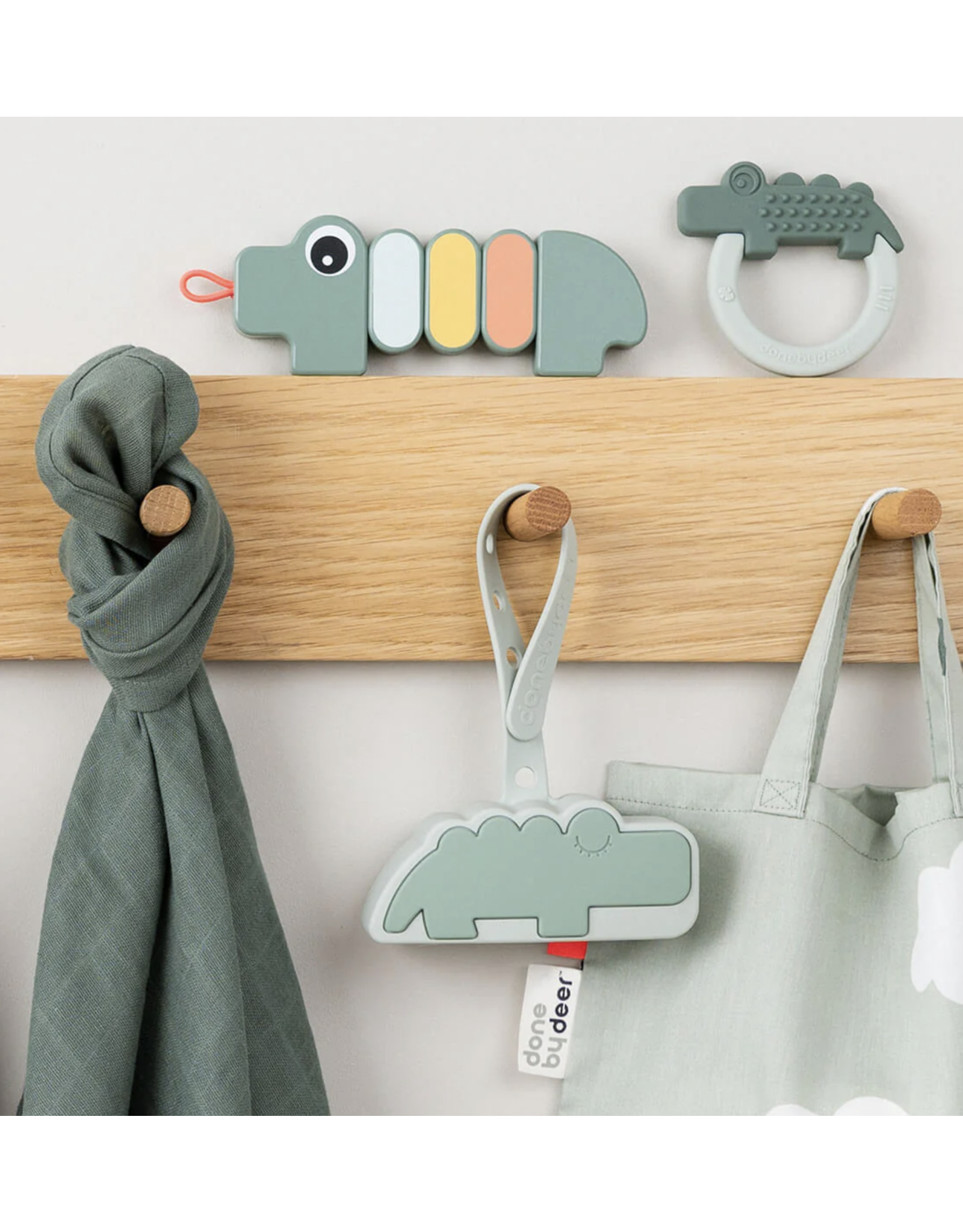 Done by Deer Silicone pacifier poch Croco Green